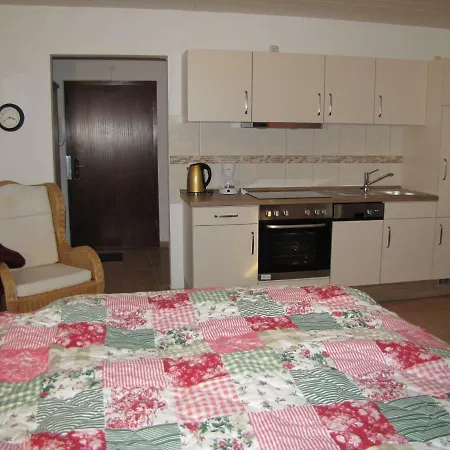 Haus-Deichlaeufer Appartement Friedrichsgabekoog Buitenkant foto